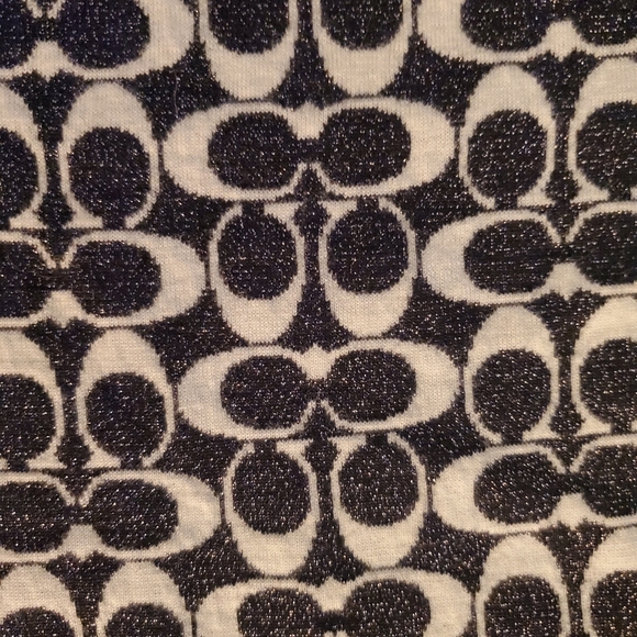 Coach Scarf - Picture 6 of 10